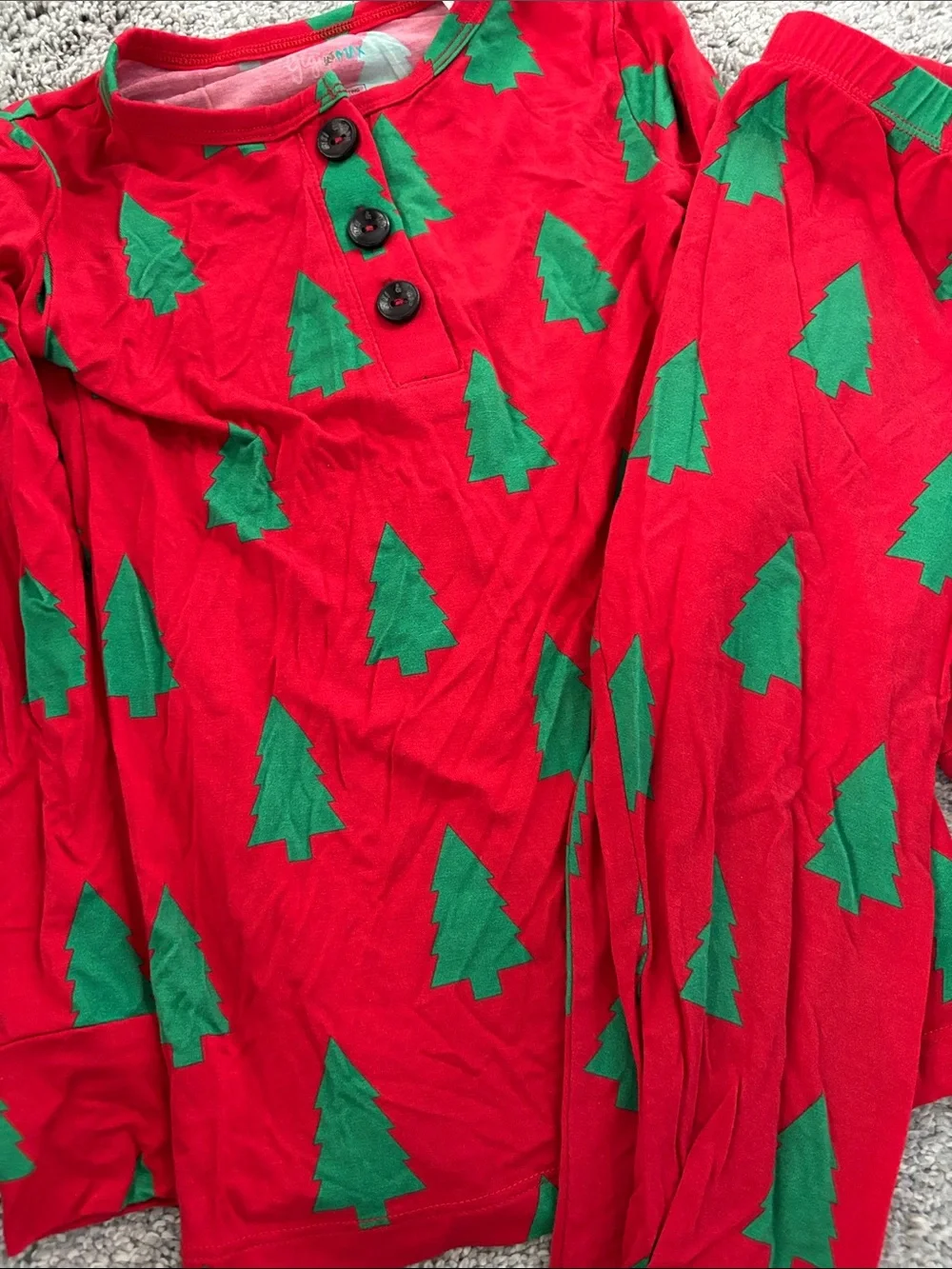 Gigi & Max toddler holiday pajama sets 2/3T
